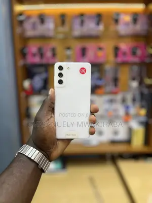 Samsung Galaxy S21 FE 128 GB White