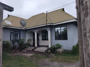 3bdrm House in Majohe, Kitunda for sale