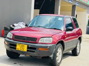 Toyota RAV4 Automatic 2002 Red