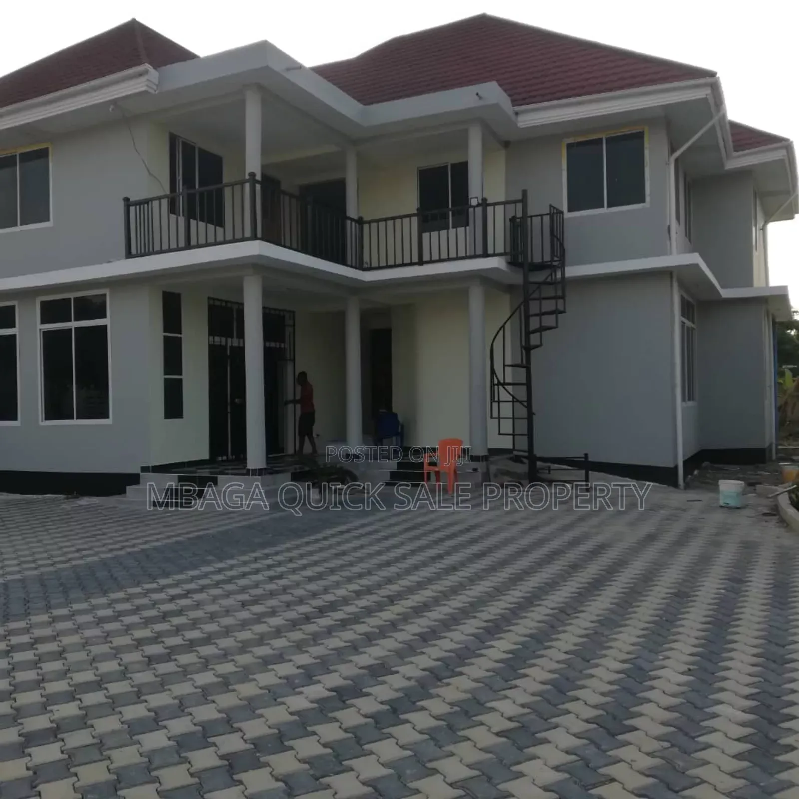 7bdrm House in Mbezi Beach Shoppers for rent