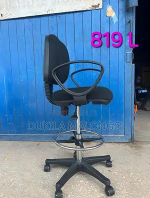 Saloon Chair
