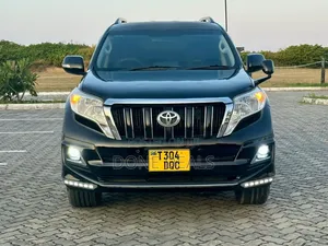 Toyota Land Cruiser Prado 2014 Black