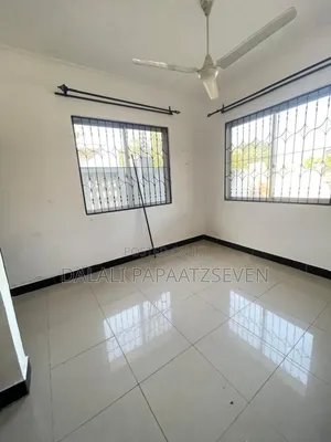 3bdrm Apartment in Dalalipapaatzseven, Kinondoni for rent