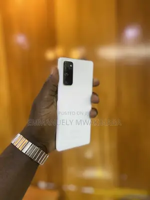 Samsung Galaxy S20 FE 128 GB White