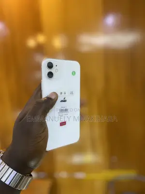 Apple iPhone 11 128 GB White