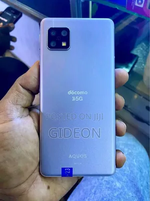 Sharp Aquos sense5G 64 GB Blue