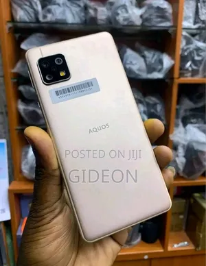 Sharp Aquos sense5G 64 GB Gold