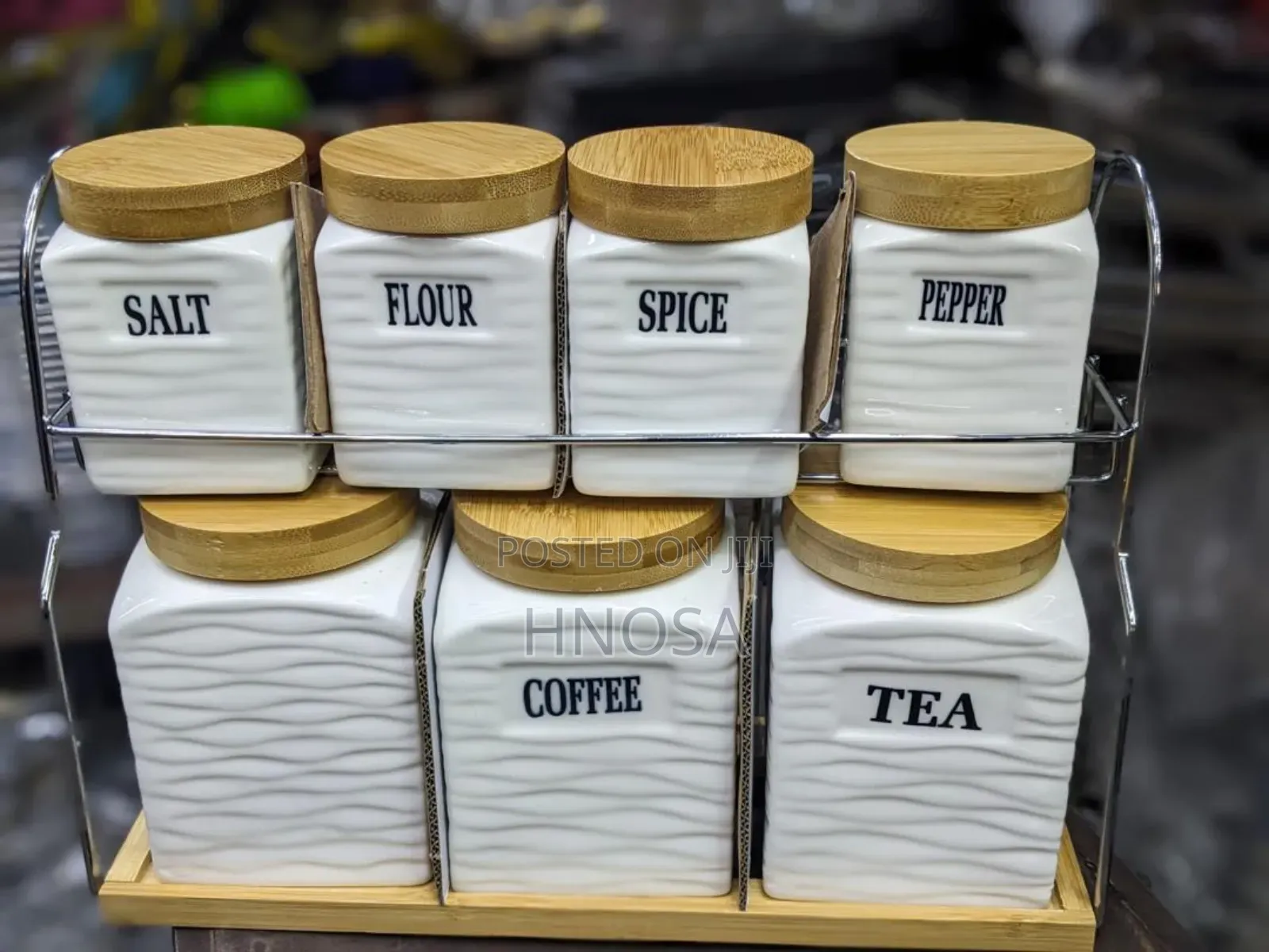 Spice Jar Na Nizaudongo
