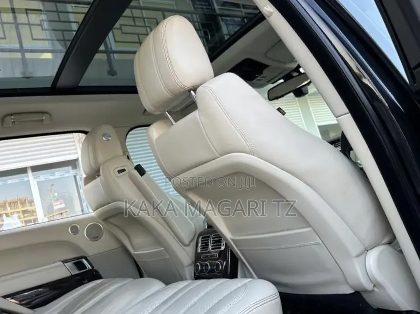 Land Rover Range Rover Vogue 2013 Black