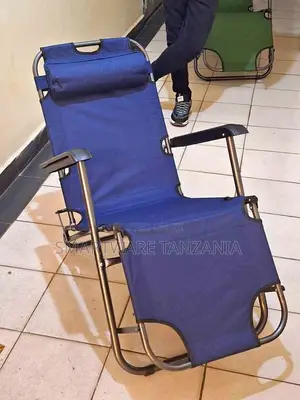 Portable and Space Saving Easy Folding Chair for Home Relax