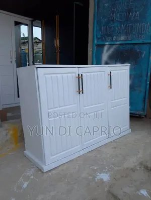 Kitchen Cabinet Classic