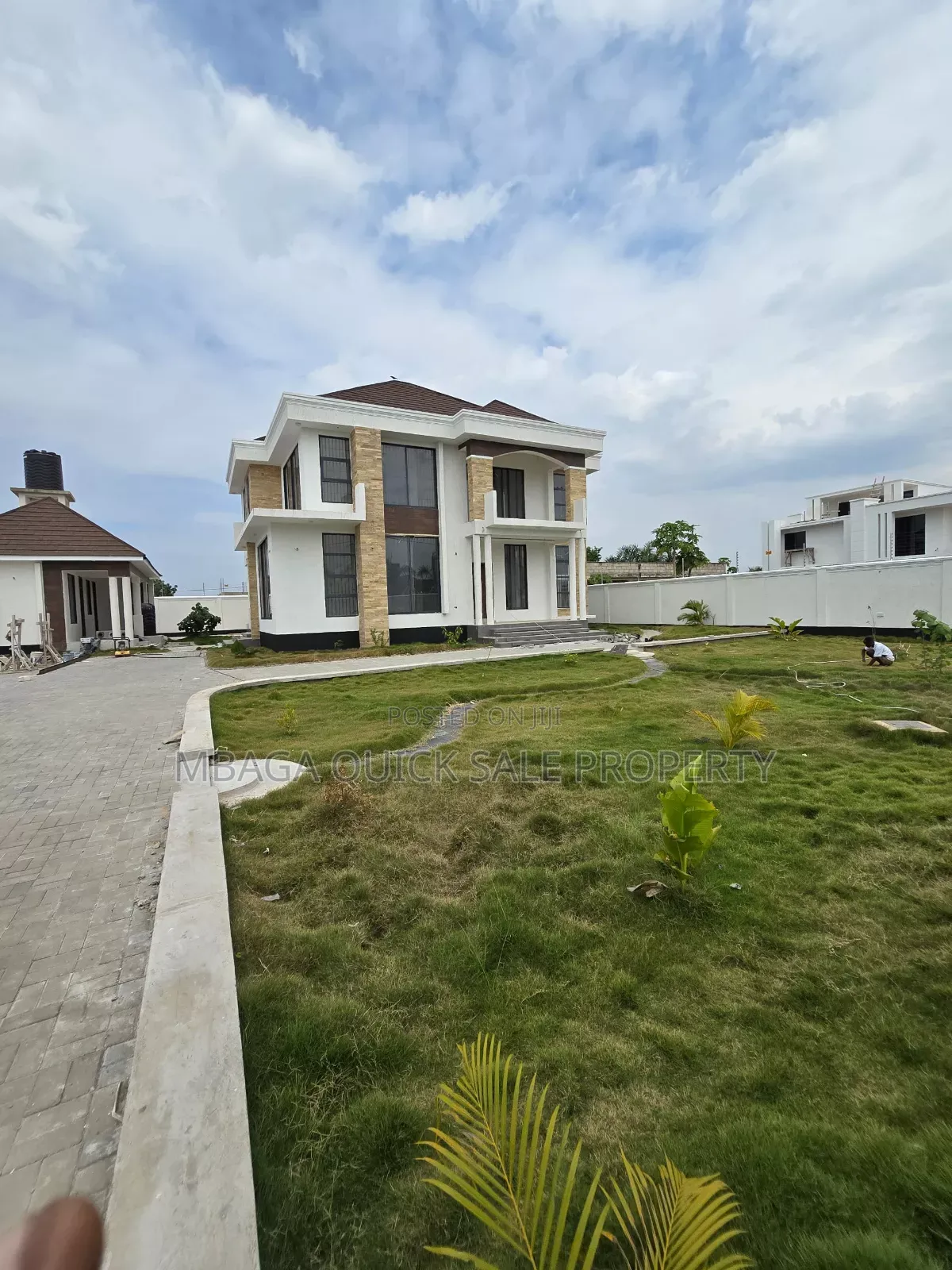 4bdrm House in Mbweni Mpiji for sale
