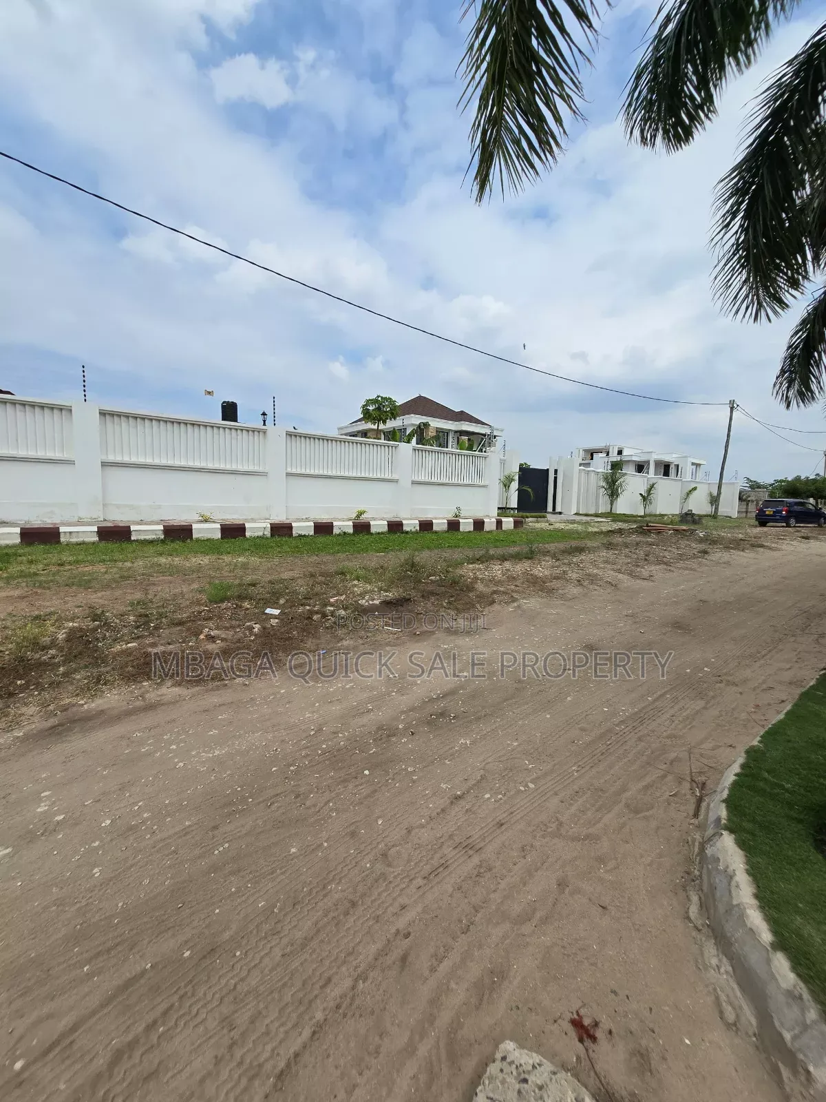 4bdrm House in Mbweni Mpiji for sale