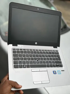 Laptop HP EliteBook 820 G3 8GB Intel Core I7 HDD+SSD 500GB