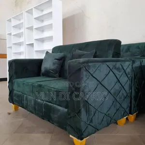 Sofa Kali Sana Mpya