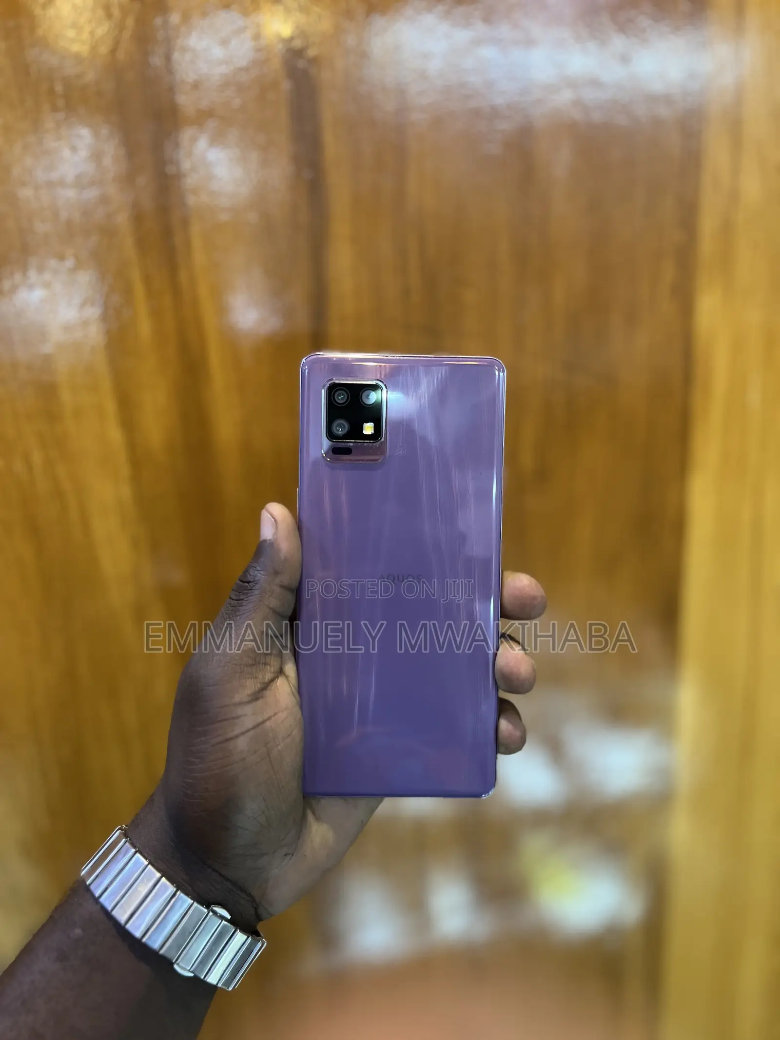 Sharp Aquos zero6 128 GB Purple
