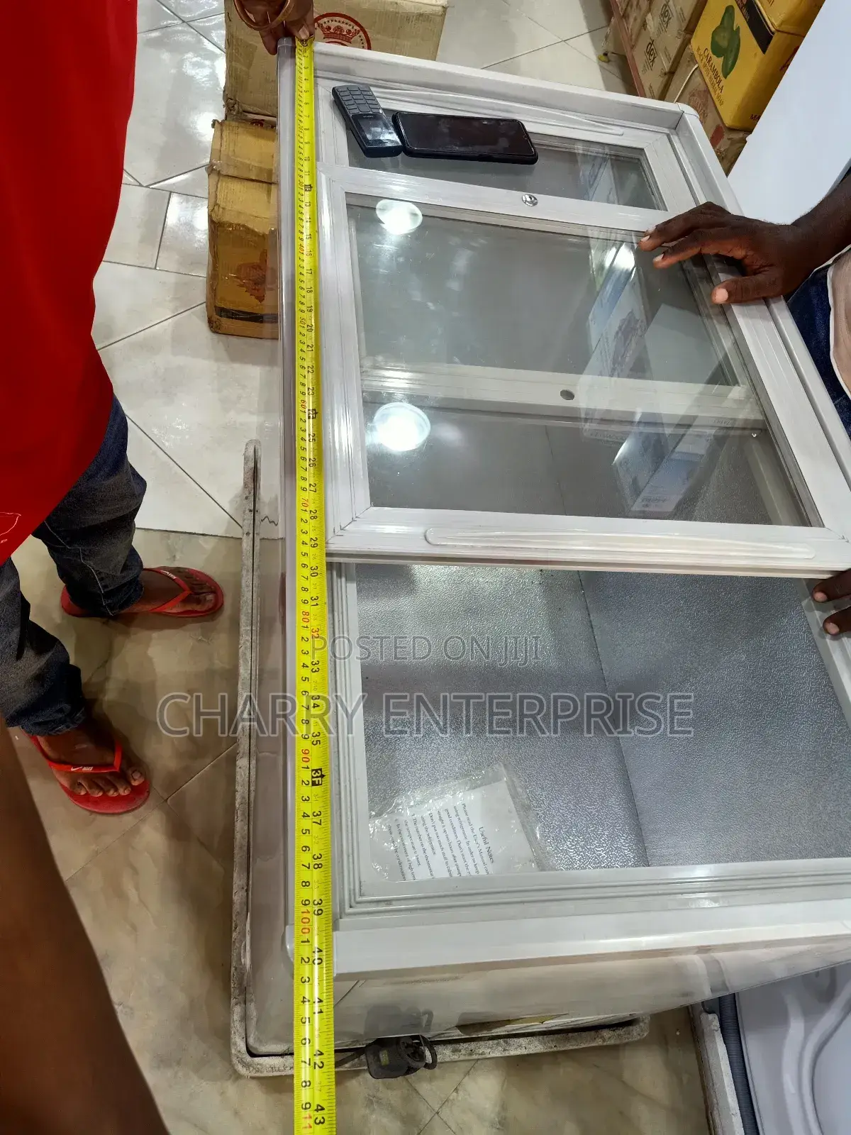 BISH Showcase Freezer Imara Yenye Powerful Compressor 300L