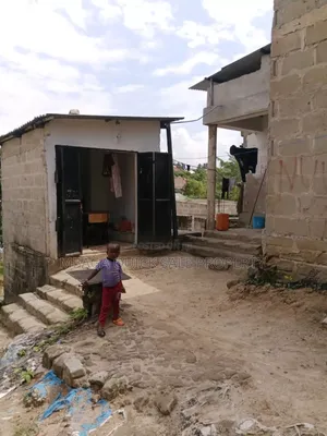 3bdrm Bungalow in Goba for sale
