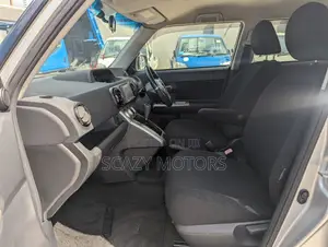 Toyota Corolla Rumion 2008 Silver