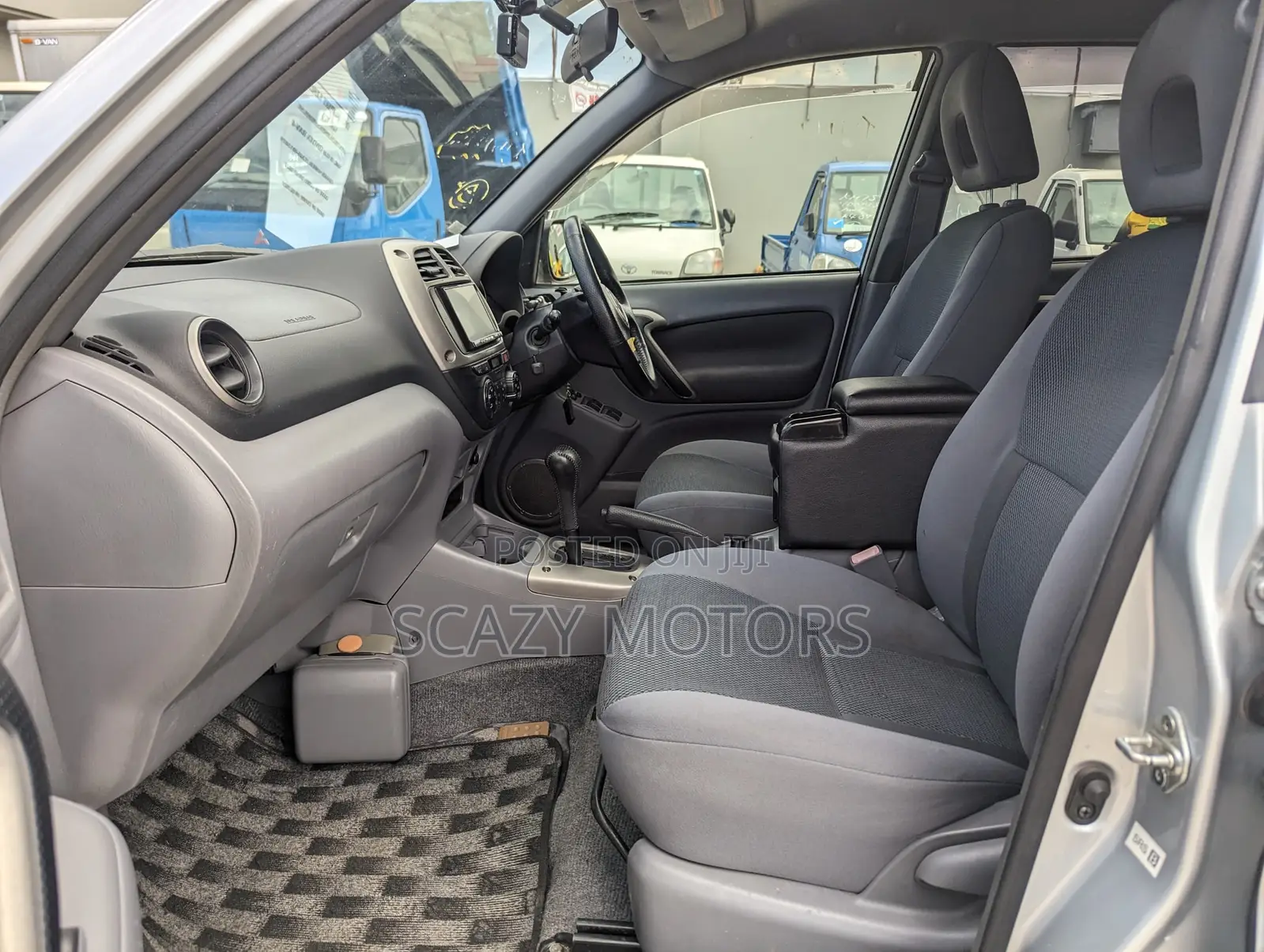 Toyota RAV4 Automatic 2003 Silver