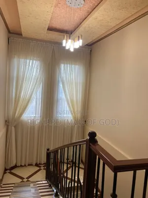 Furnished 6bdrm Bungalow in Central Business Area for rent