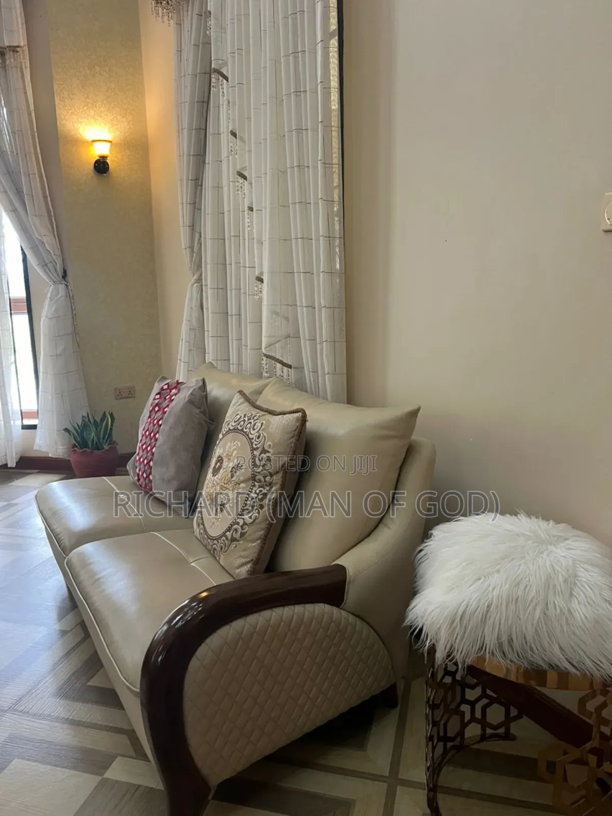 Furnished 6bdrm Bungalow in Central Business Area for rent