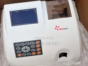 Urine Analyzer Mashine