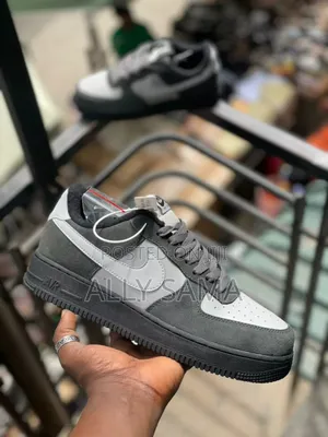NIKE Air Mens Sneakers Original