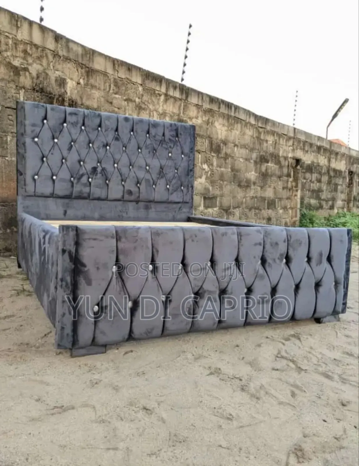 Bedsofa Classic Mpya