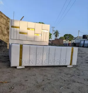 Bedsofa Classic Sana Mpya