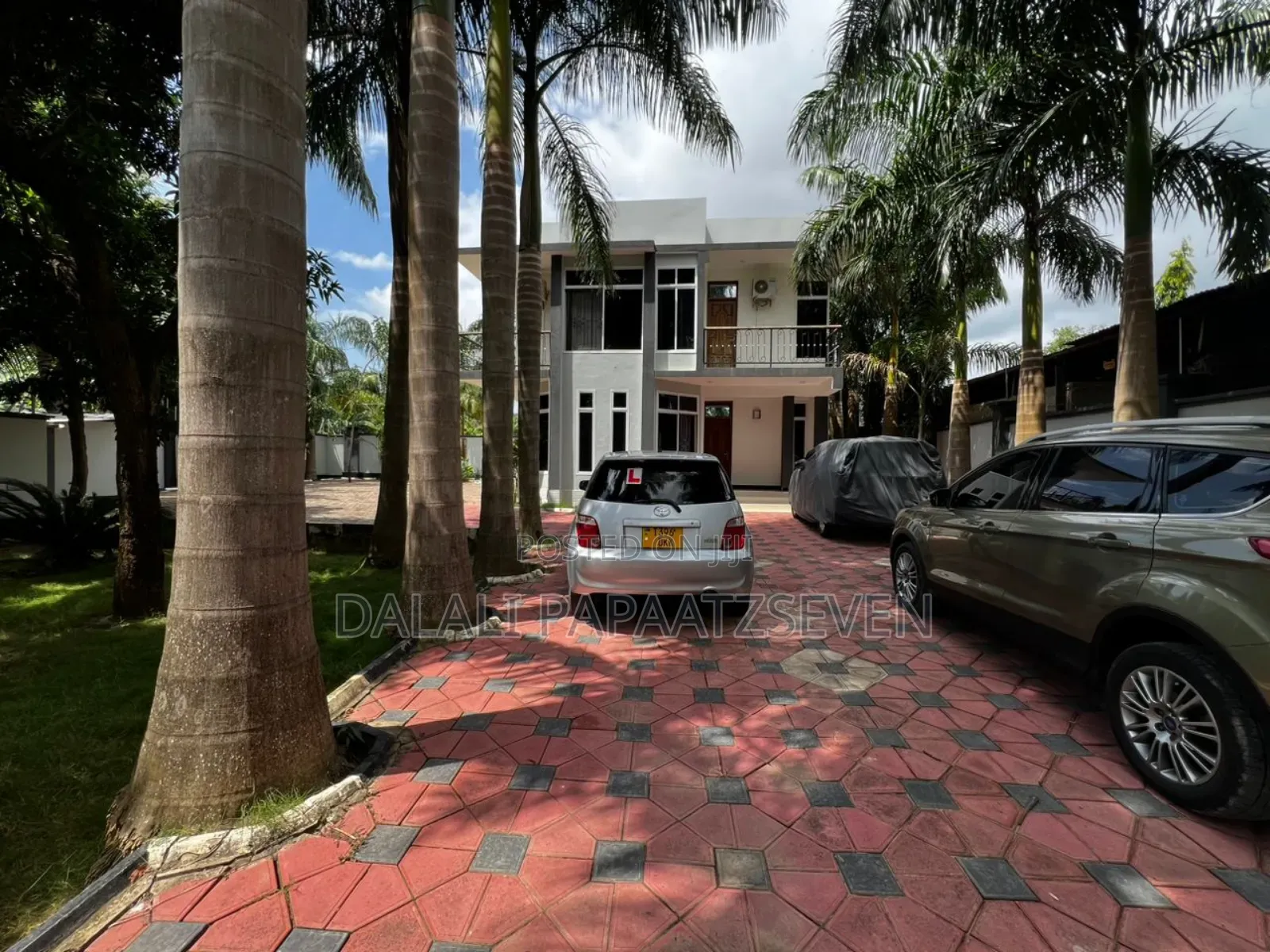 4bdrm House in Dalalipapaatzseven, Bunju for sale