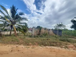 Kiwanja Kizuri Sana Tambalale Kinauzwa Madale Mivumoni