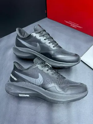 Mens Sneakers Nike Running Black Original