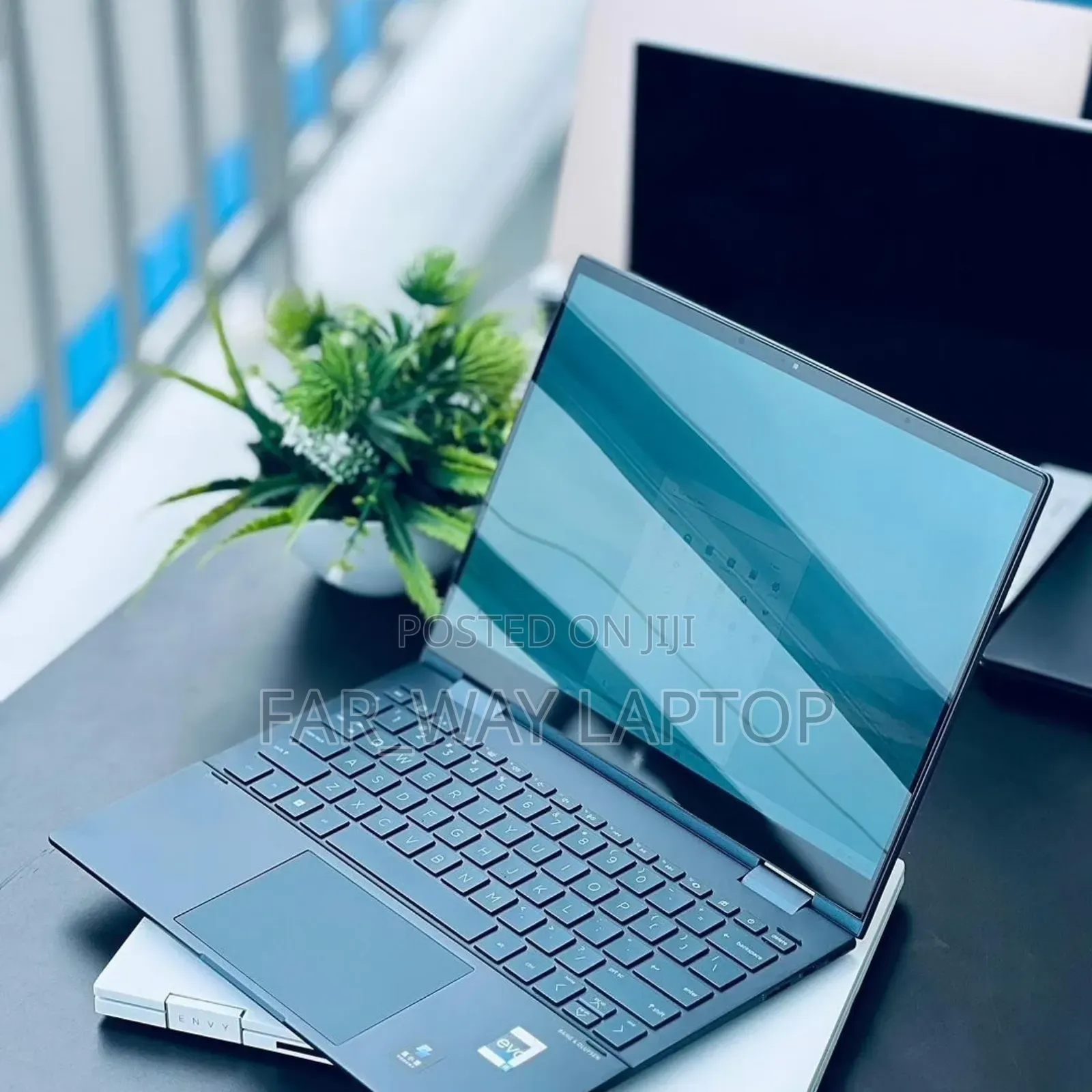 New Laptop HP Envy X360 13z 16GB Intel Core I5 SSD 512GB
