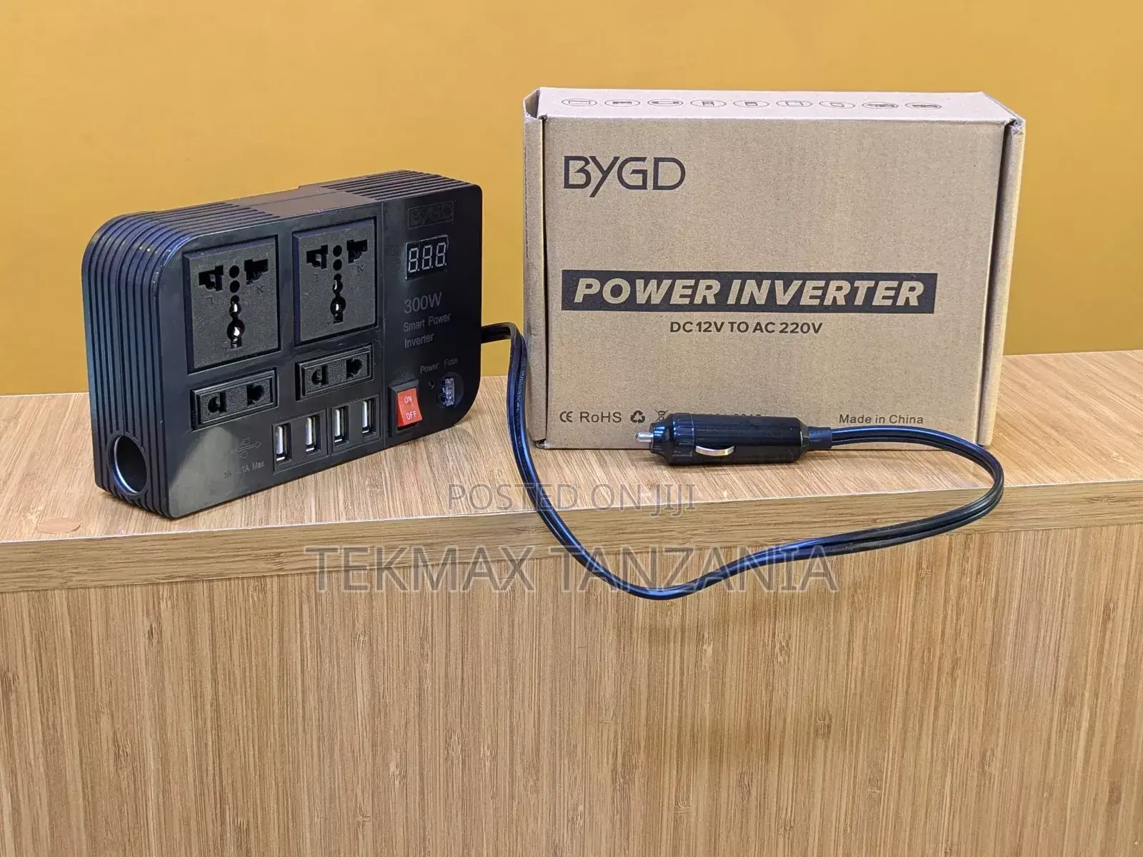 12VDC 220VAC Power Inverter