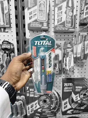 Total Ac Voltage Detector