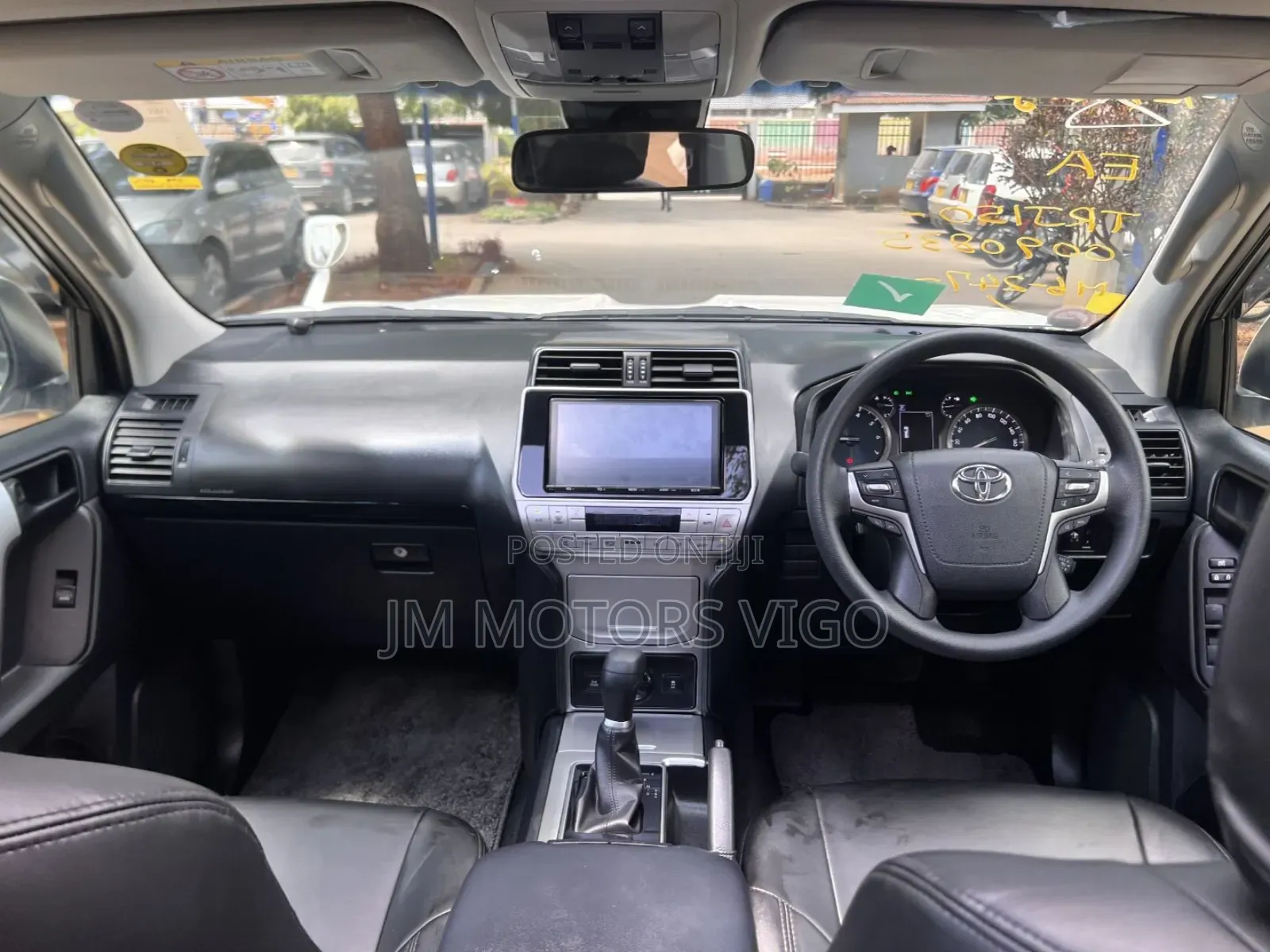 Toyota Land Cruiser Prado 2018 White