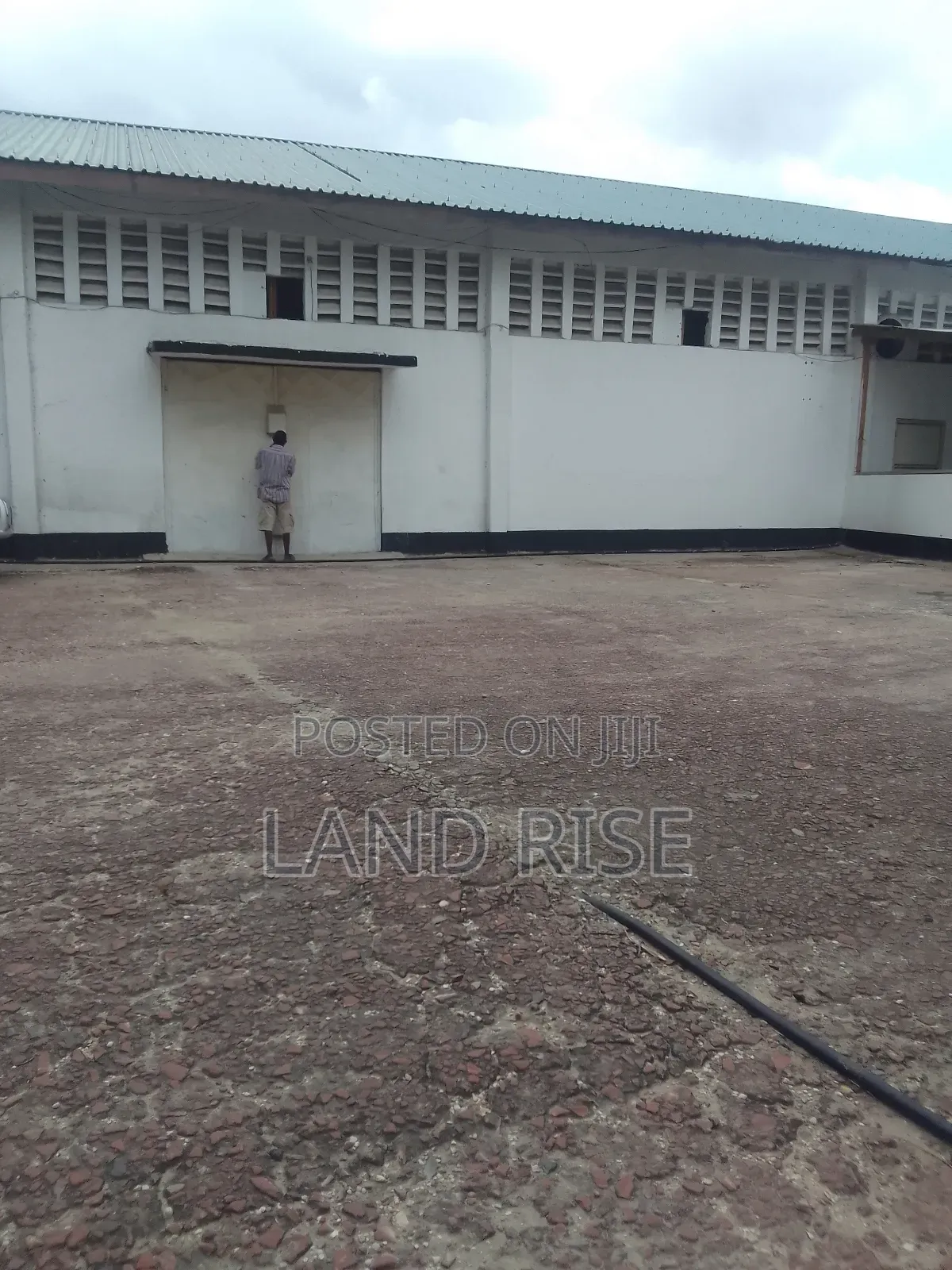 Warehouse and Office for Rent in Mikocheni 800 SQM