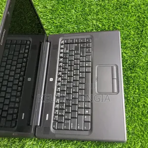 Laptop HP Compaq 610 4GB Intel Core 2 Duo HDD 320GB