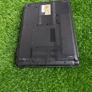 Laptop HP Compaq 610 4GB Intel Core 2 Duo HDD 320GB