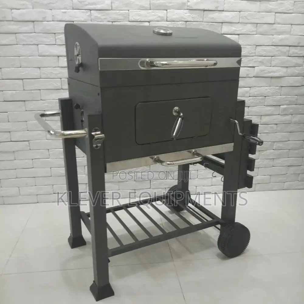 Charcoal BBQ Grill With Side Table