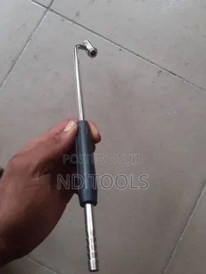Tyre Inflator Zinc With Black Handle