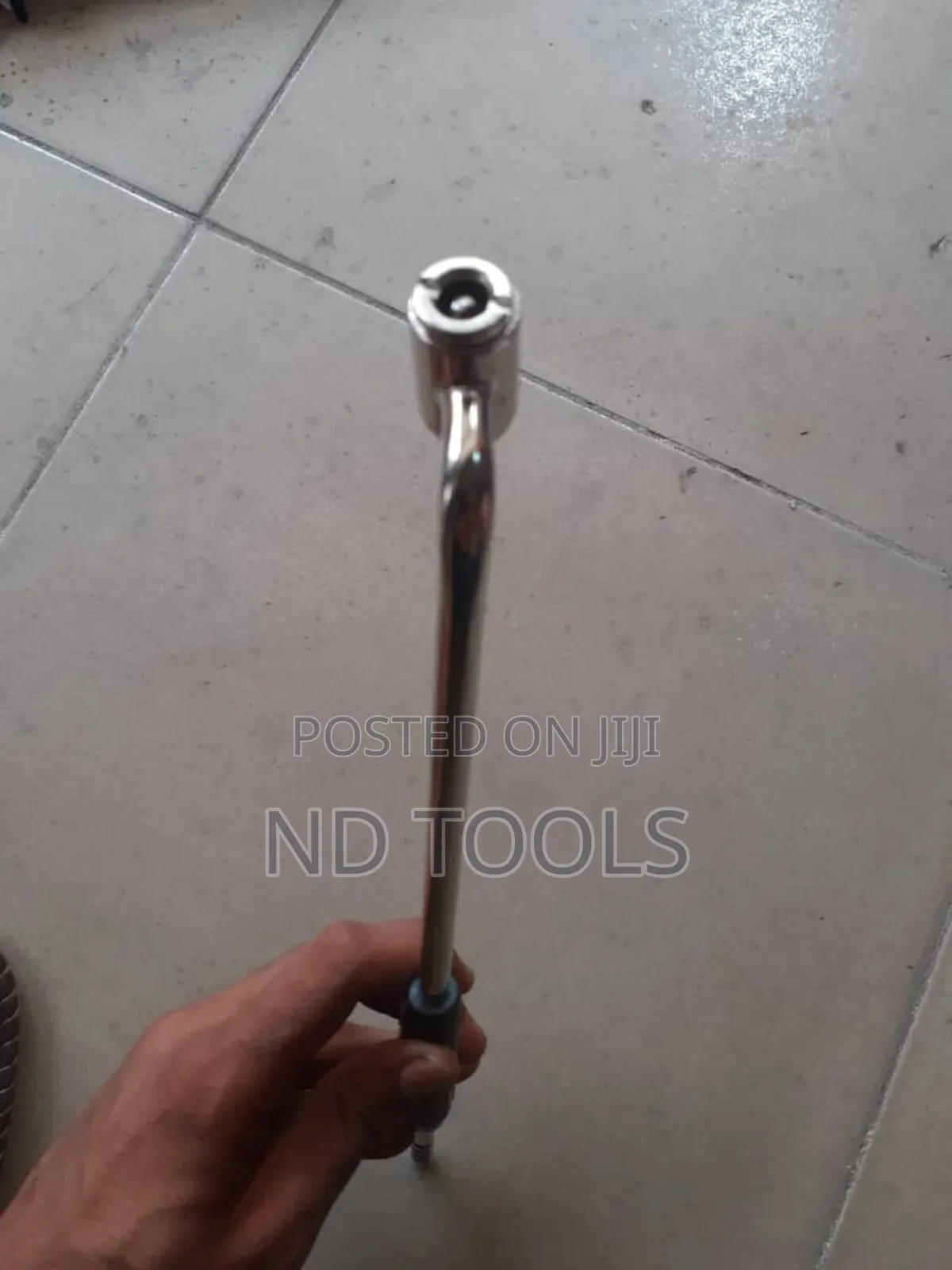 Tyre Inflator Zinc With Black Handle