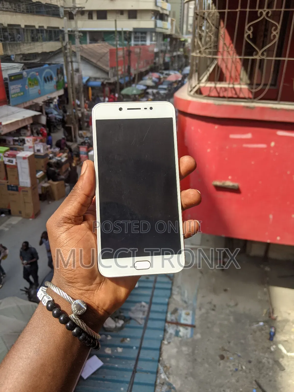 Vivo Y67 32 GB Silver