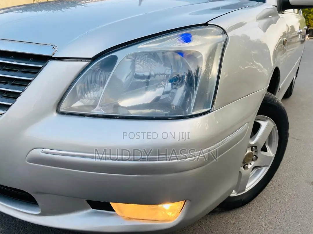 Toyota Premio 2004 Silver
