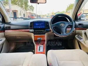 Toyota Premio 2004 Silver