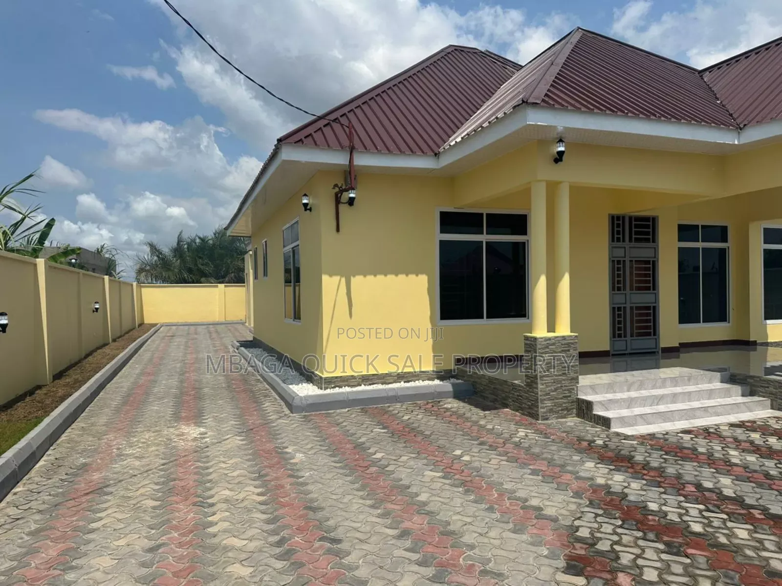 3bdrm House in Kigamboni Dege, Mbezi for sale