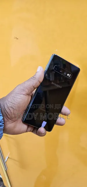 Samsung Galaxy S10 128 GB Black