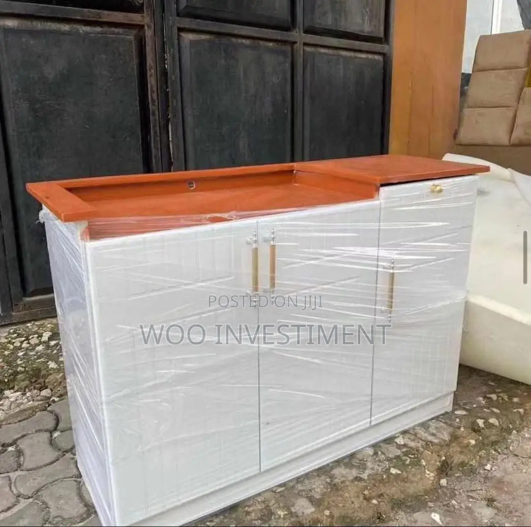 Kitchen Cabinets Kali Sana Kubwa Mno Mbao Ngumu