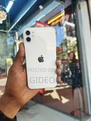 Apple iPhone 11 64 GB White